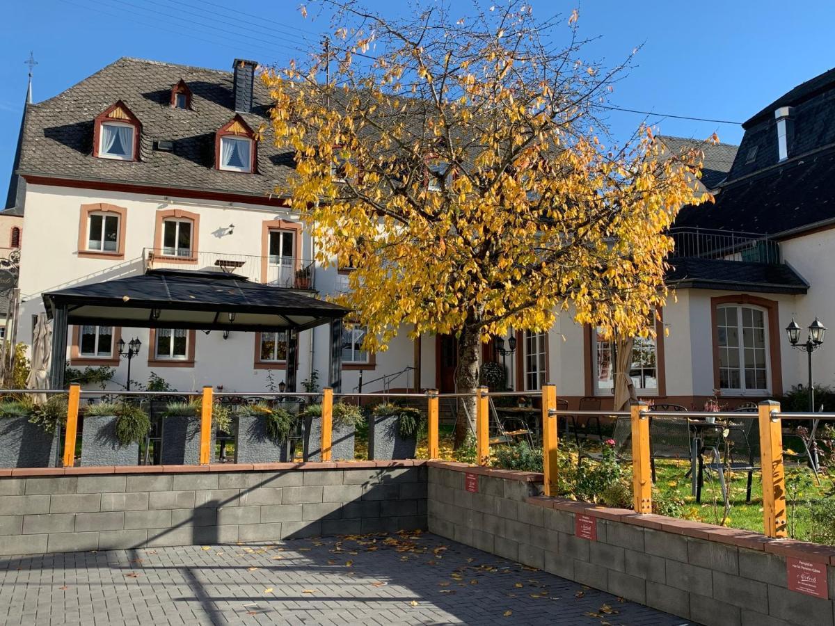 Weinhof Michael Morbach Zeltingen-Rachtig Exterior foto