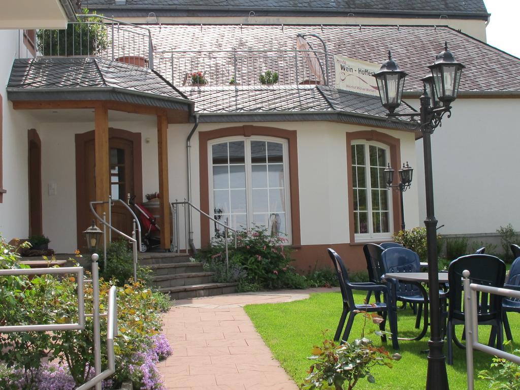 Weinhof Michael Morbach Zeltingen-Rachtig Exterior foto